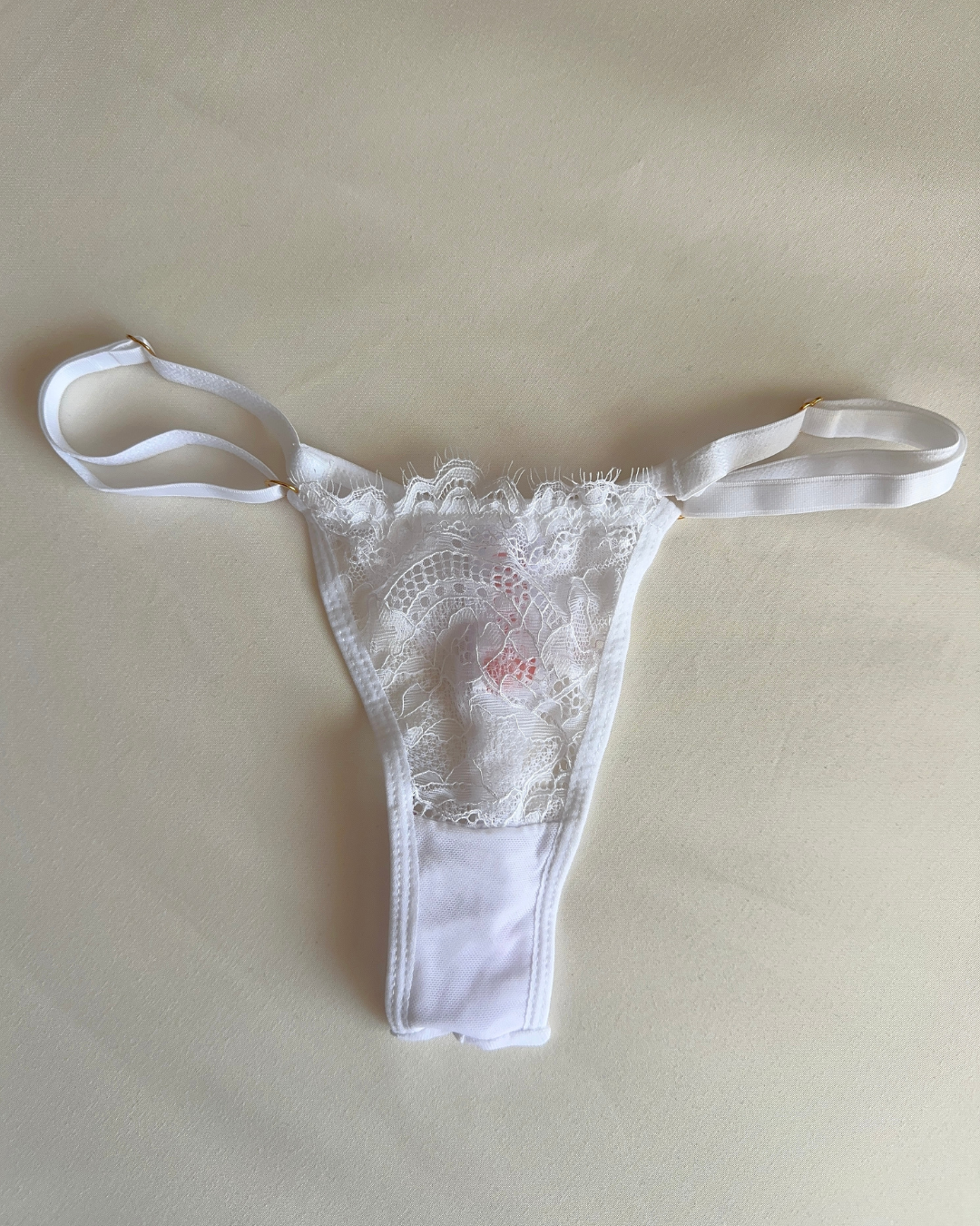 Carrie - Thong