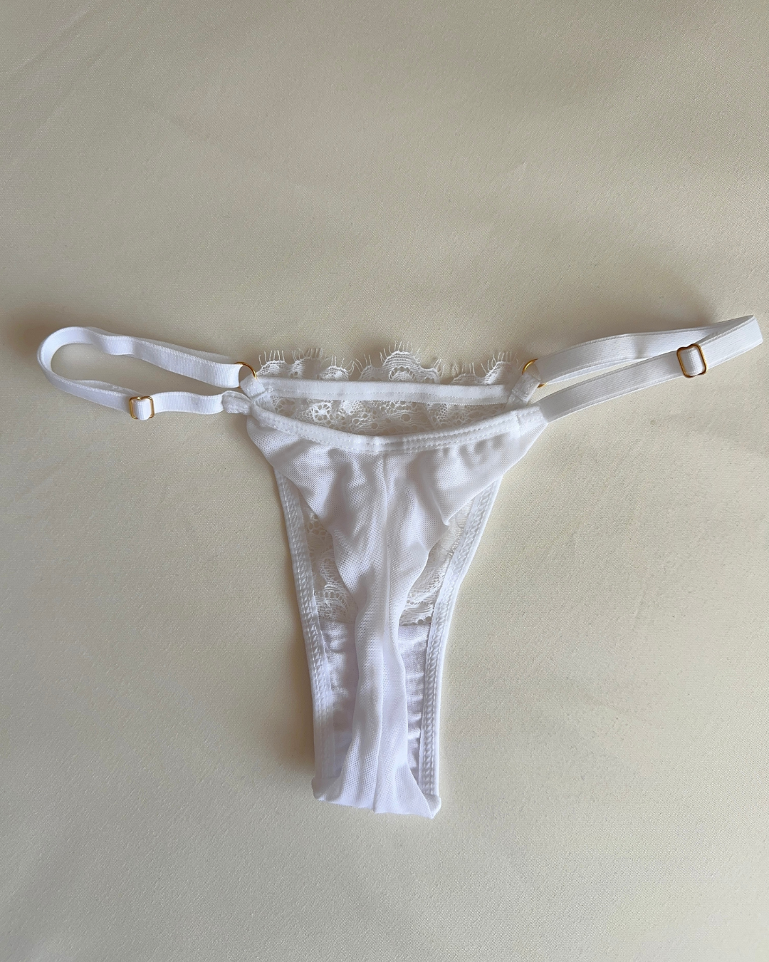 Carrie - Thong