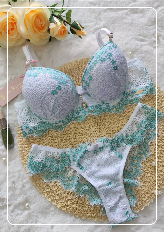 The Solta Aura Bra - Daria